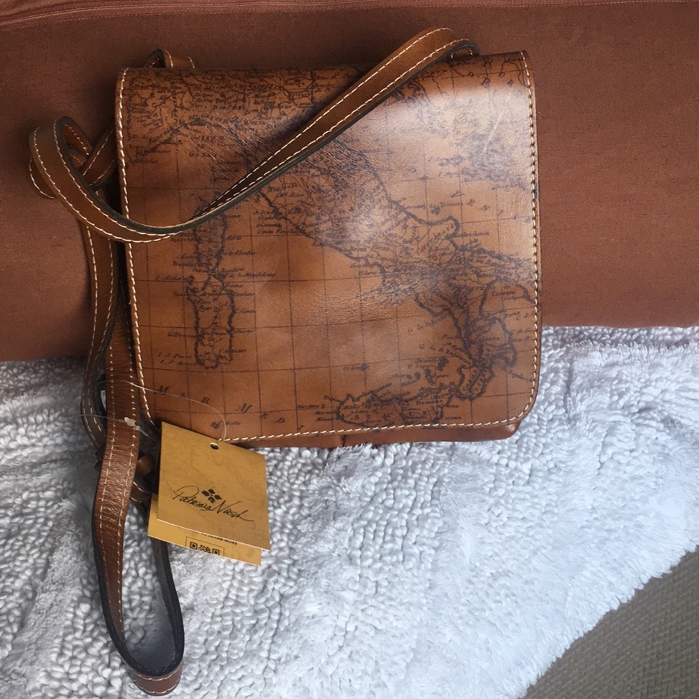 Vintage Italy Map Crossbody - leather
